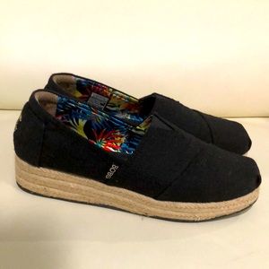 Bob Wedge Canvas Shoes from Skechers